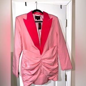 Premium Structured Contrast Collar Ruched Overlay Dress